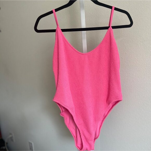 New Good American Plus Size Swimsuit Women  2XL Pink Textured V-Neck One Piece - Picture 3 of 8